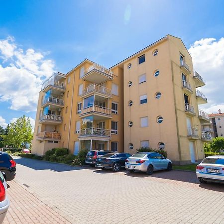 Myflat All-Season Apartment Siofok Luaran gambar