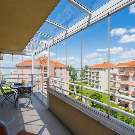 Myflat All-Season Apartment Siofok Luaran gambar